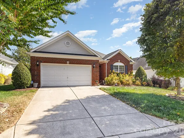 881 Platinum Dr, Fort Mill, SC 29708