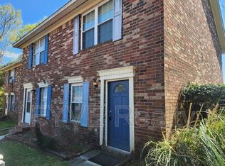 150 Rahway Rd APT E, Goose Creek, SC 29445