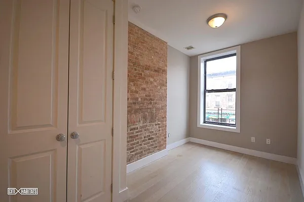 Rented by Citi Habitats | media 35