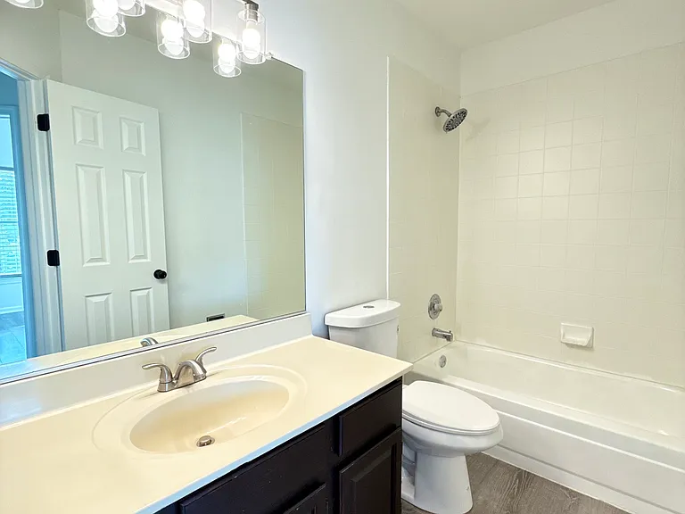 14604 Woodgate Manor Cir — Photo 34