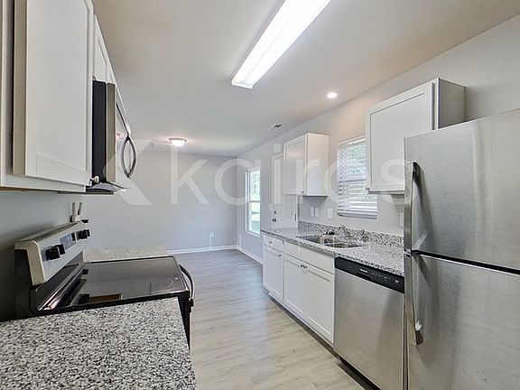 5th image of 3929 Miller Dr