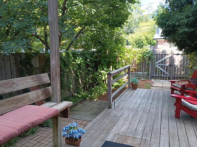 820 Kerr St — Photo 21