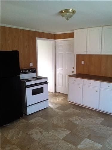 2nd image of 1112 Walnut St