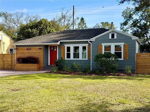 4th image of 805 Floral Dr