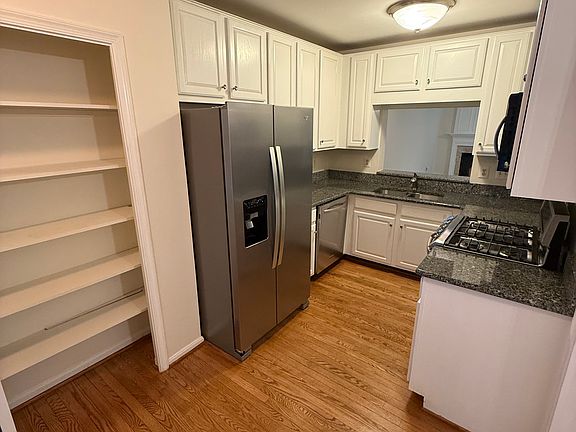 4th image of 5970 Kimberly Anne Way