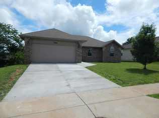 4324 W State St, Springfield, MO 65802