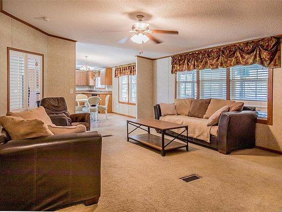 4th image of 530 County Road 375