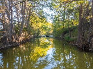 358 Cornelius Rd, Utopia, TX 78884