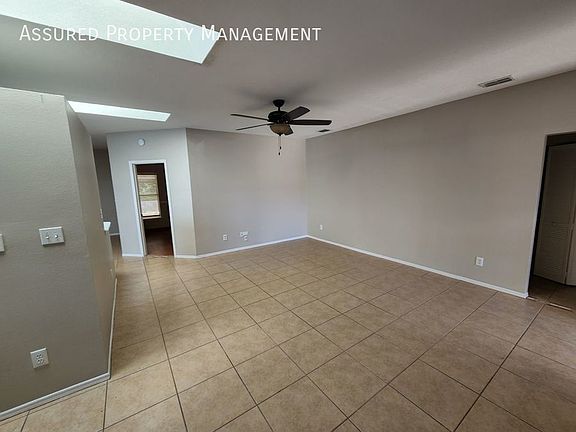 4th image of 909 Ponderosa Pine Ct