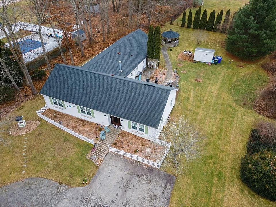 27 Nichols Ln, Westerly, RI 02891 Zillow