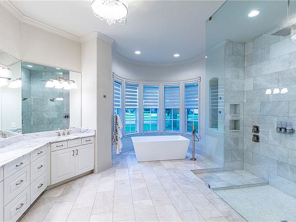 4th image of 6030 Greatwater Dr #1