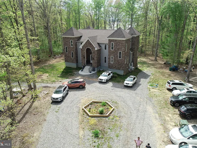 12029 Sycamore Shoals Dr — Photo 61