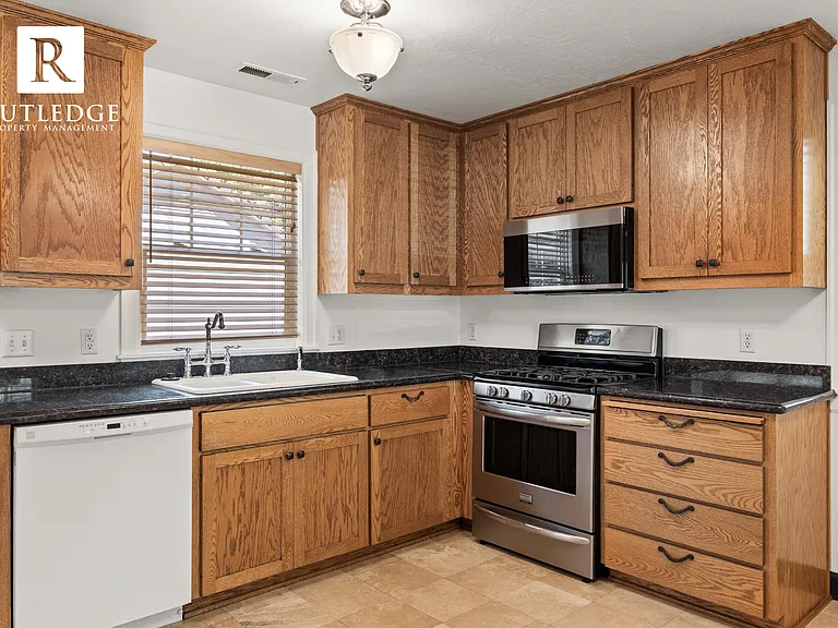 1117 Reddy Ave — Photo 14