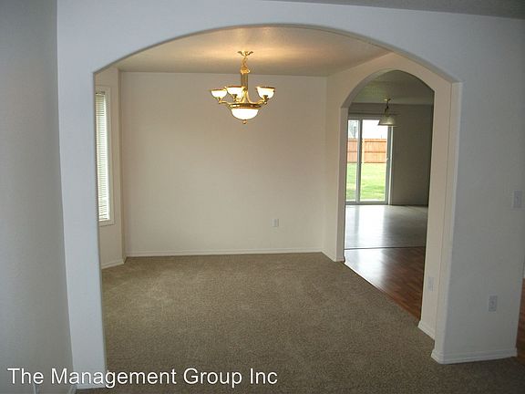 4th image of 608 NW 27th Ave