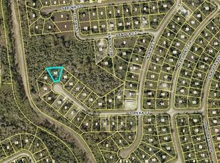 676 & 677 Topeka Ct, Lehigh Acres, FL 33972