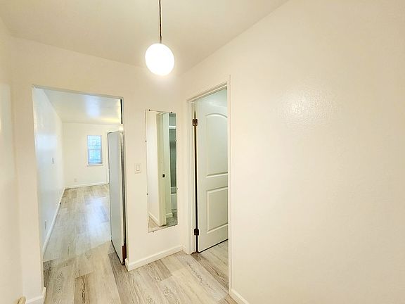 5th image of 299 Rhine St APT 1