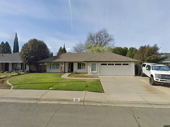 1890 Clark Ave, Yuba City, CA 95991