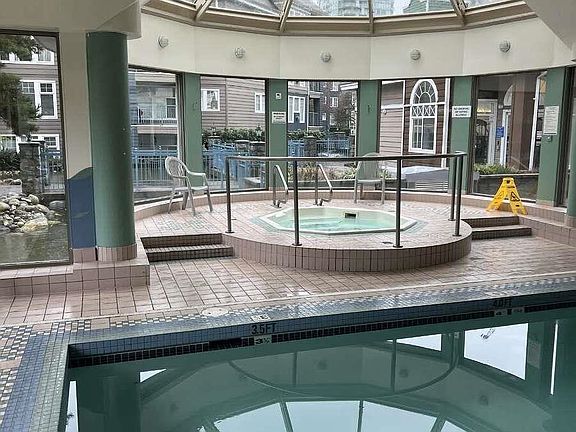 3rd image of 3085 Primrose Ln #102