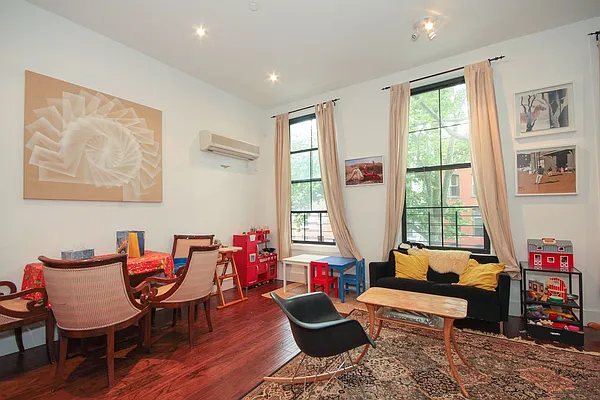 Rented by Compass | media 2