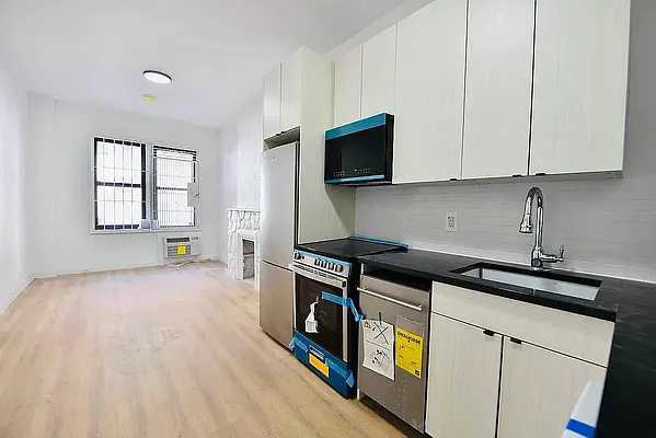 Rented by Oxford Property Group | media 3