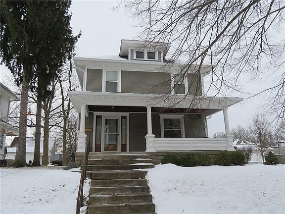3rd image of 303 Lincoln Pl