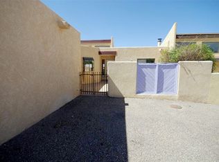 869 Tramway Lane Ct NE, Albuquerque, NM 87122