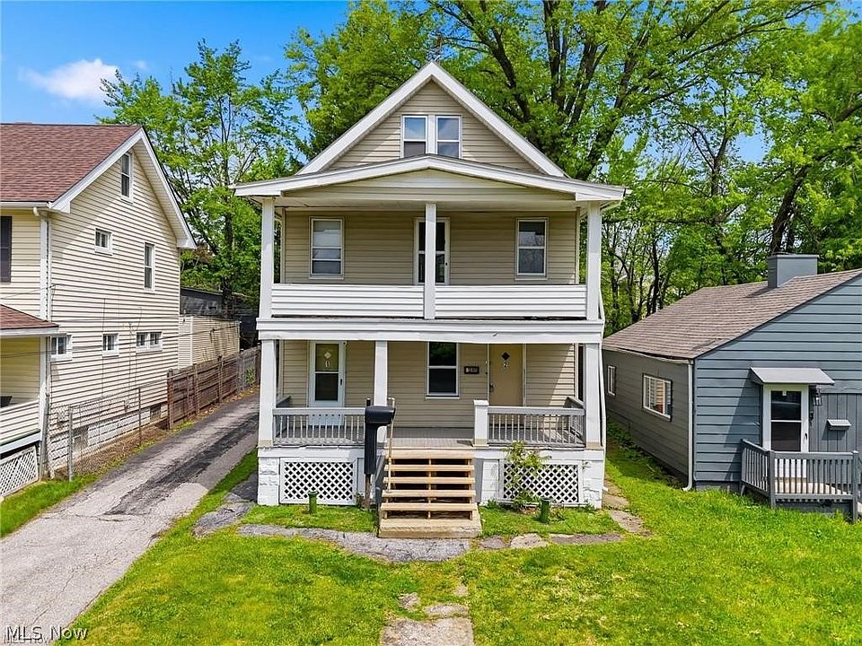 1st image of 13611 Beachwood Ave