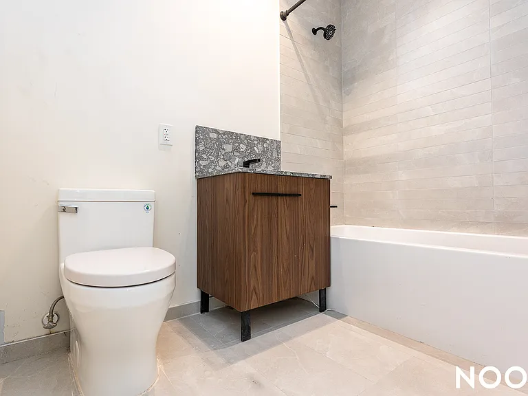 169 Johnson Ave #604 — Photo 9