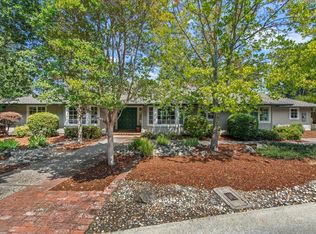 838 Mesa Ct, Palo Alto, CA 94306