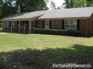 101 Meadowbrook St, Hot Springs, AR 71913