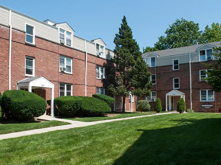 434 E Vine St #434E — Photo 1