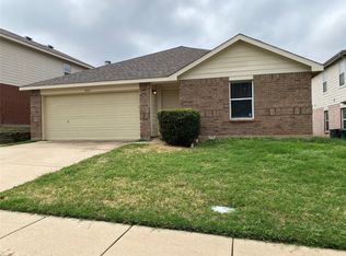 4933 Creek Ridge Trl, Fort Worth, TX 76179
