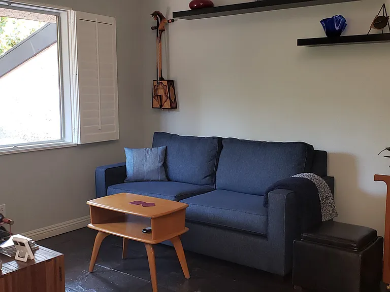 family/tv room or potential dining area