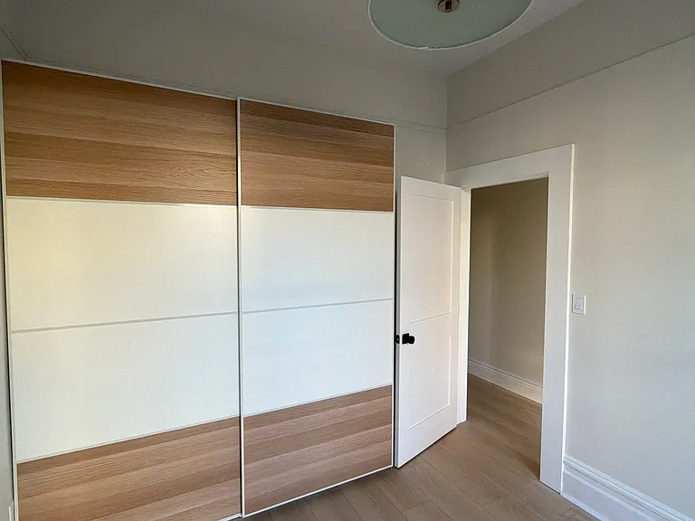 677 Spruce St #677 — Photo 10