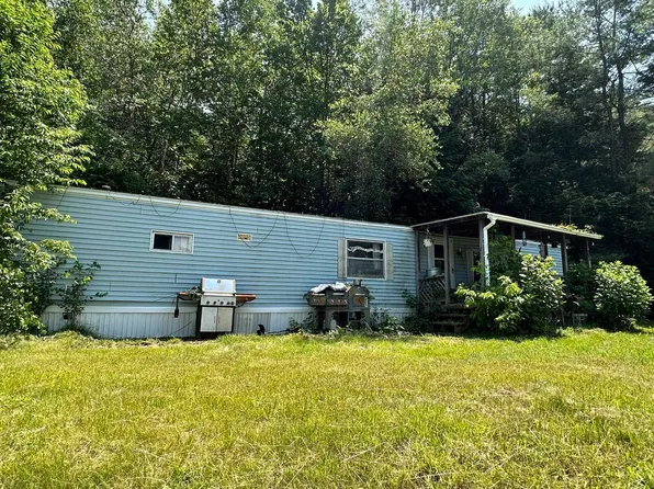 37 Ponderosa Park, Charlestown, NH 03603