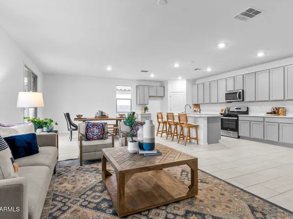 3041 W LA MIRADA Drive, Laveen, AZ 85339