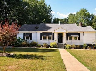 308 E 8th St, Lexington, NC 27295
