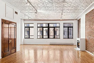 168 5th Avenue, #401