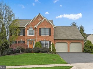 48 School Ln, Stevens, PA 17578