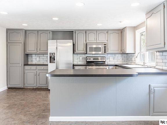 5th image of 508 Jinings Dr