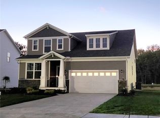 6514 Daisy Ln, Olmsted Falls, OH 44138