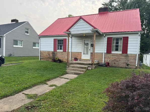 231 Edgewood Ave, Greenfield, OH 45123