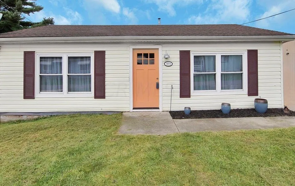 2 bed, 768 sqft, $1,850 — Photo 1