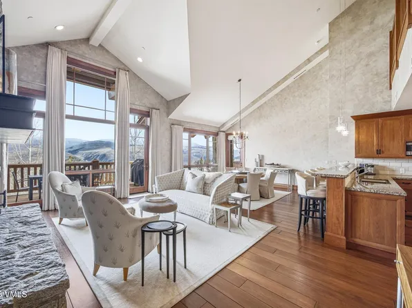 335 Hummingbird Dr #B304, Beaver Creek, CO 81620