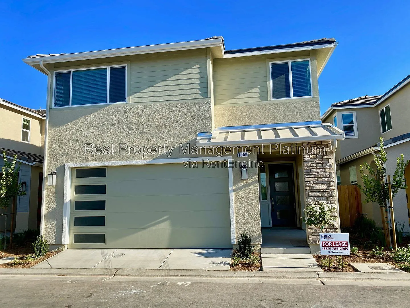 3 bed, 2.5 bath, 1660 sqft, $2,495 — Photo 1