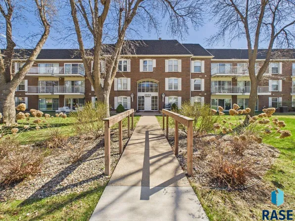 2505 S Kiwanis Ave APT 145, Sioux Falls, SD 57105