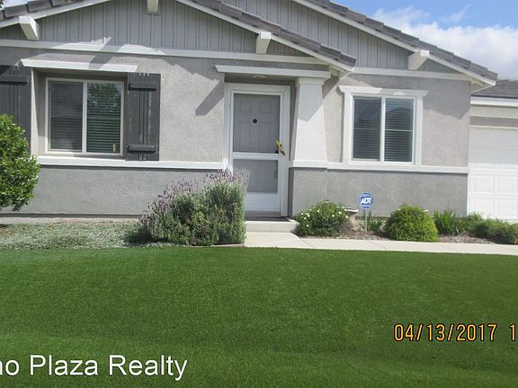 3rd image of 27372 Bramwell St