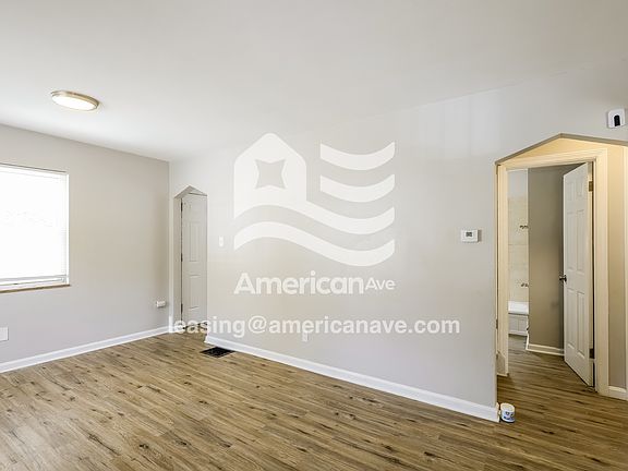 3-Living Room