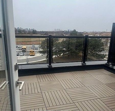 5th image of 165 Tapscott Rd #239