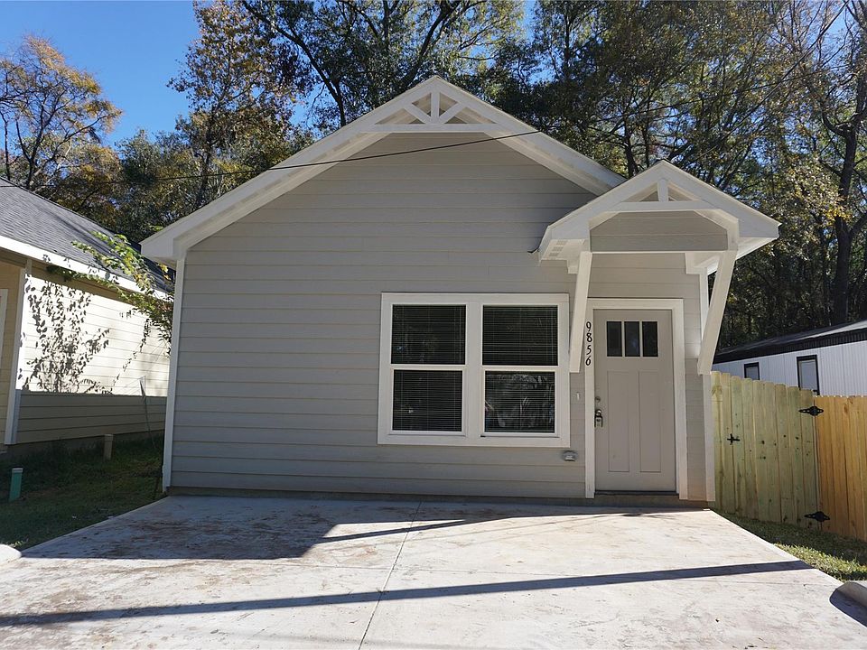 1st image of 10986 Amblewood Street